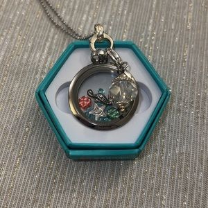 Custom Origami Owl Necklace